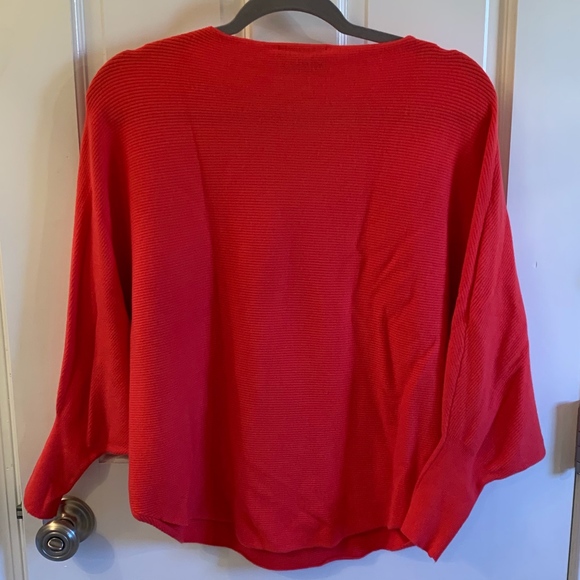 Kerisma Ryu Top In Bright Red/Pink - Picture 3 of 3